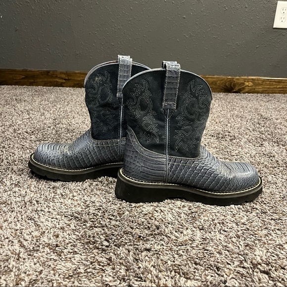 Ariat Shoes - Women’s Ariat boots.